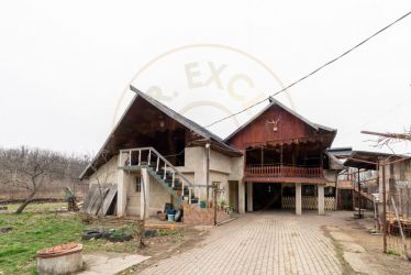 0% Comision !!  CASA CU   LAC SI PRIVELISTE  SUPERBA SPRE PADURE 