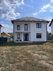 0% Comision Casa +teren 1060mp+padure -Babana- 15 km de Pitesti!