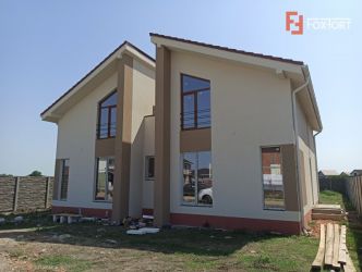 1/2 Duplex 3 camere Mosnita Veche - V1800