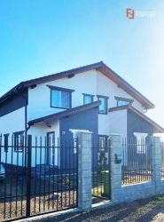 1/2 Duplex 3 camere toate utilitatile, Mosnita Veche