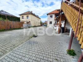1200 mp teren cu casa individuala de  renovat in zona buna din Sibiu