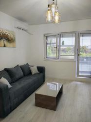 2 Camere | 1 Decembrie | Costin Giorgian | Metrou | AC | Parcare