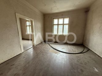 3 apartamente de vanzare la casa 132 mpu curte 966 mp Turnisor Sibiu