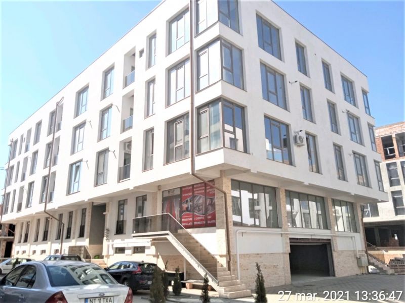 91 mp - Apartament 3 camere - 2 bai - Azure Residence - Zona Lidl-3