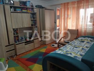 Apartament 2 camere 45 mpu balcon boxa parcare zona Cetate Alba Iulia