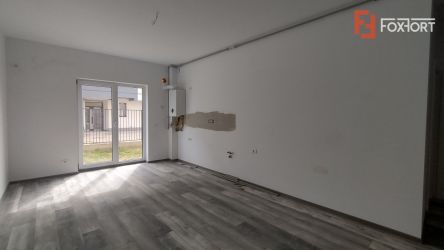 Apartament 2 camere 57 mp utili, zona Torontalului - Acces spatiu verd