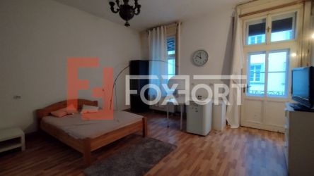 Apartament 2 camere 93 mp totali - terasa si balcon, zona Piata Victor