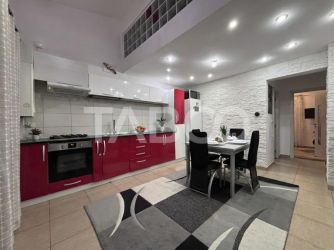 Apartament 2 camere balcon plus 2 camere mansarda 