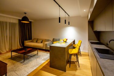 Apartament 2 camere + Birou    Centru istoric - Complex Cuza 16