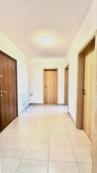Apartament 2 camere cu loc de parcare Tractorul / Coresi Mal / Mosaic 