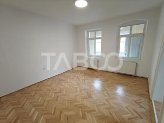 Apartament 2 camere de inchiriat - Str Alexandru Xenopol - comision 0