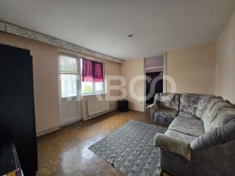Apartament 2 camere de vanzare 37 mp balcon zona Mihai Viteazul Sibiu