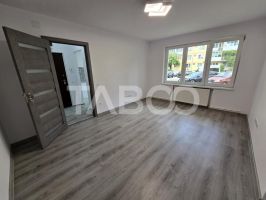 Apartament 2 camere de vanzare 47 utili renovat complet Terezian Sibiu