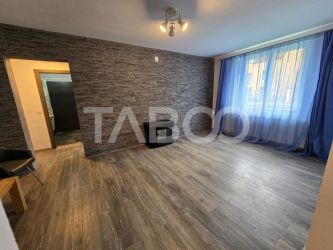 Apartament 2 camere de vanzare 54 mp utili renovat in Strand Sibiu
