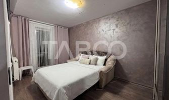 Apartament 2 camere de vanzare balcon plus 2 camere mansarda 
