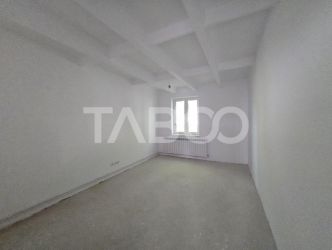 Apartament 2 camere de vanzare decomandat 48 mp zona Turnisor Sibiu