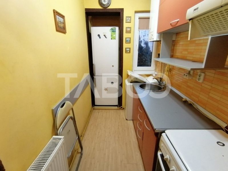 Apartament 2 camere de vanzare etaj intermediar OMV Milea Sibiu-7