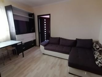Apartament 2 camere de vanzare metrou 1 Decembrie