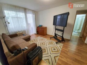 Apartament 2 camere | De vanzare | Semidecomandat | 