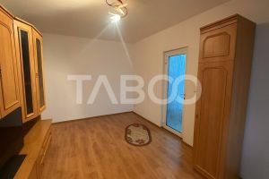 Apartament 2 camere decomandat 54mpu pivnita balcon Vasile Aaron Sibiu