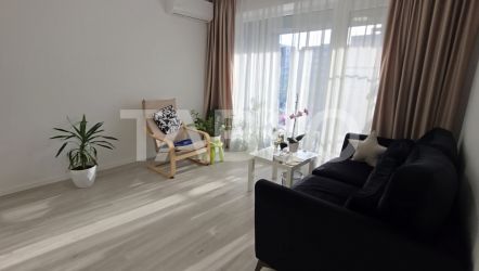 Apartament 2 camere decomandat boxa si parcare in Coresi 