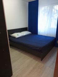 Apartament 2 camere decomandat, Etaj 1, acces metrou 1 Decembrie
