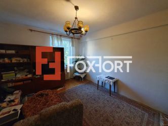 Apartament 2 camere, decomandat, etaj 1, zona Sagului, - ID V5693