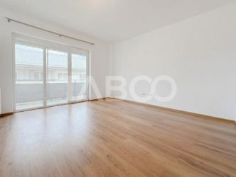 Apartament 2 camere decomandate de vanzare cu garaj si boxa Sobarilor