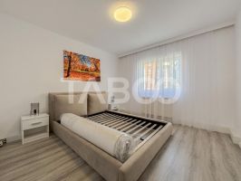 Apartament 2 camere decomandate si balcon la cheie in cartier Plopilor