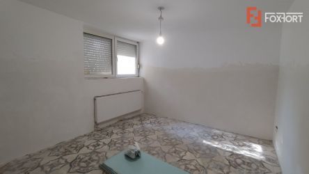 Apartament 2 camere, demisol - Zona Central