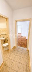 Apartament 2 camere etaj intermediar cu balcon zona Horea Centru