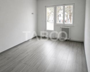 Apartament 2 camere in Manastur zona strada Primaverii etaj 1 