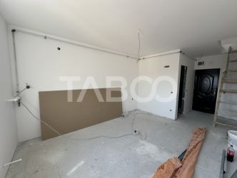 Apartament 2 camere la mansarda 44 mpu predare la cheie Broscarie