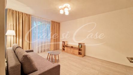 Apartament 2 camere, prima închiriere, renovat, mobilat și utilat