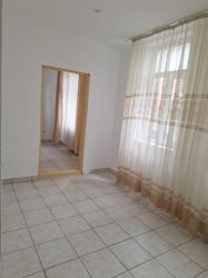 Apartament 2 camere, semidecomandat, 28mp, Cismigiu, 50.000euro