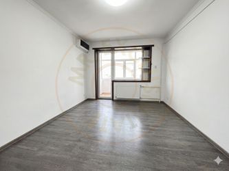 Apartament 2 camere semidecomandat/nemobilat - zona Gara Sud