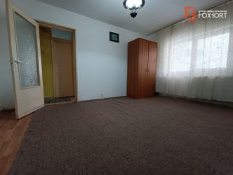 Apartament 2 camere semidecomandat situat la parter, zona Buziasului -