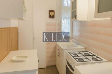 Apartament 2 camere vanzare zona Cedonia Sibiu balcon etaj intermediar