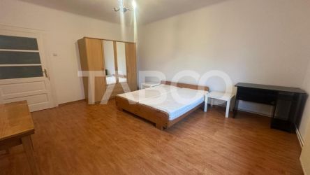 Apartament 3 camere 105 mpu la casa cu curte  zona Tiglari Sibiu 