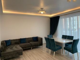 Apartament 3 camere  110 mp - 13 decembrie / Tractorul / Coresi Mall -