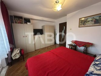 Apartament 3 camere 2 bai boxa la subsol aer conditionat 90 mp utili