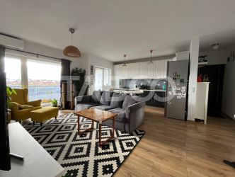 Apartament 3 camere 72 mpu terasa 11 mp Kogalniceanu zona Piata Cluj