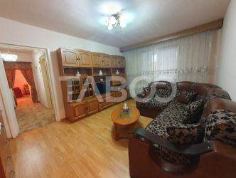Apartament 3 camere 76 mp utili cu balcon 4 mp zona Tudor Vladimirescu