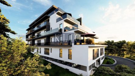 Apartament 3 camere 78mp utili etaj parter inalt parcare boxa Turnisor