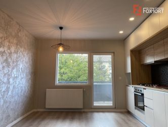 Apartament  3 camere, complet renovat.