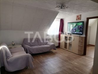 Apartament 3 camere cu balcon in zona Trei Stejari de inchiriat