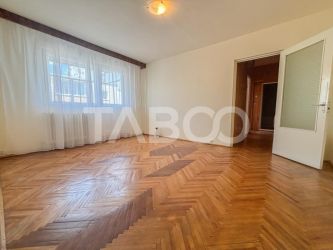 Apartament 3 camere cu balcon la etaj intermediar in Manastur zona Big