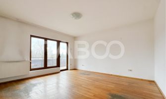 Apartament 3 camere cu parcare de vanzare Andrei Muresanu
