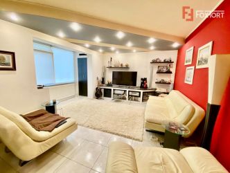 Apartament 3 camere, Dambovita - V2581