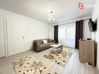 Apartament 3 camere de inchiriat in zona Complex Studentesc
